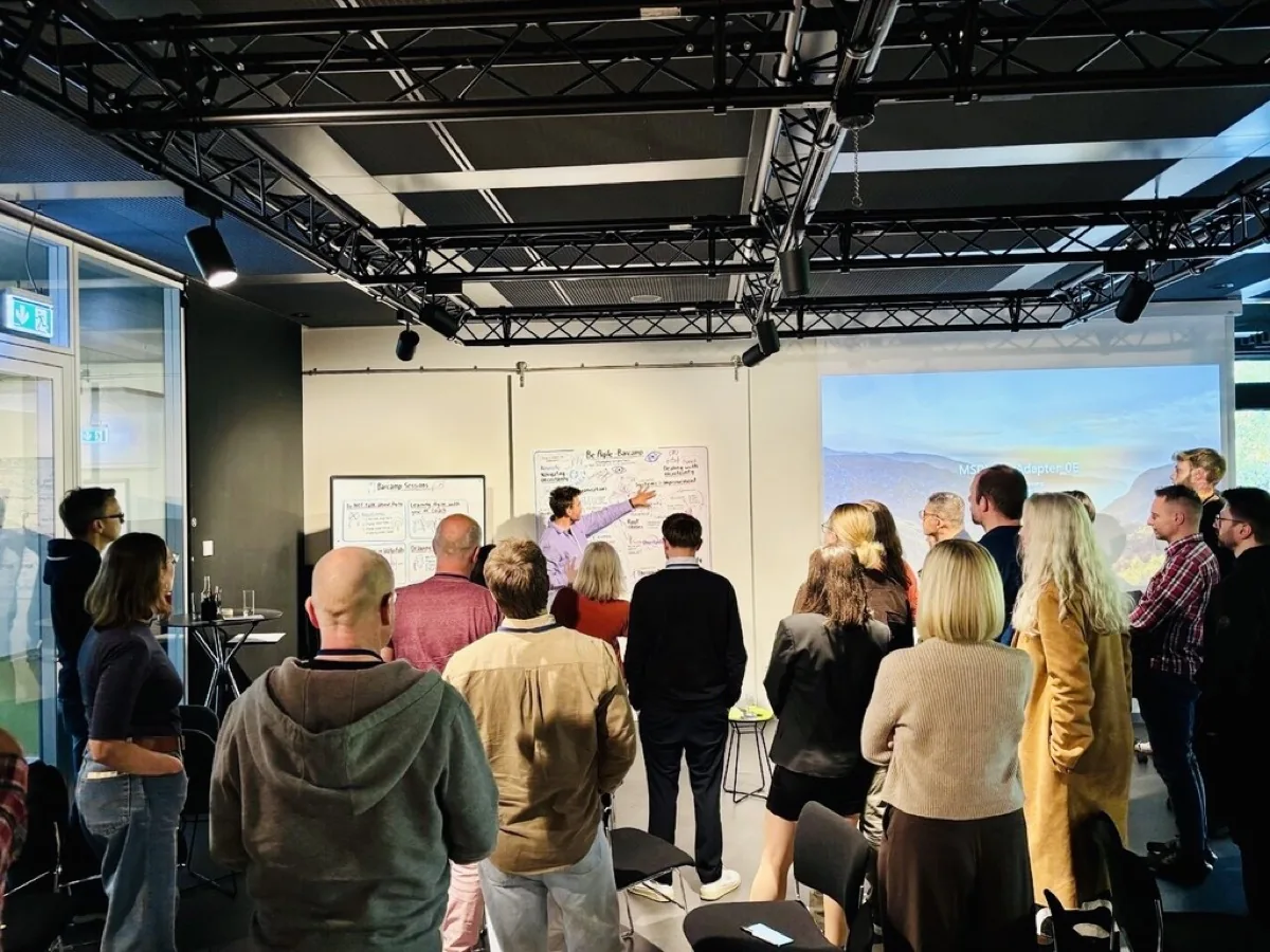 Volle Townhall-Veranstaltung: viele Stimmen, viele offene Fragen